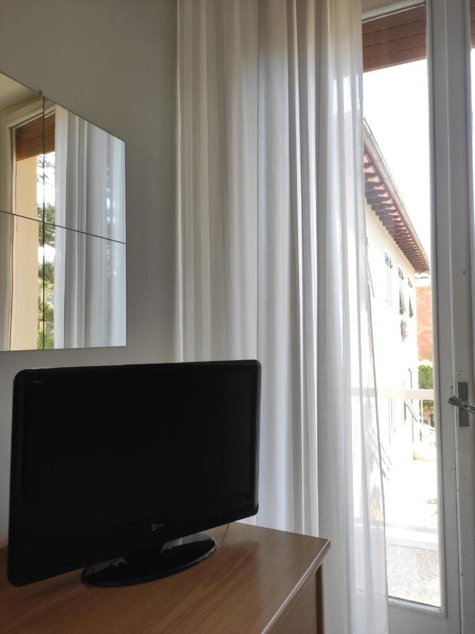 Hotel Imperia Marciana Marina  Exteriör bild