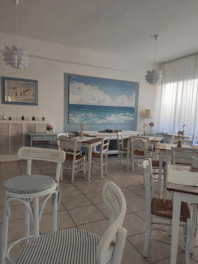 Hotel Imperia Marciana Marina  Exteriör bild